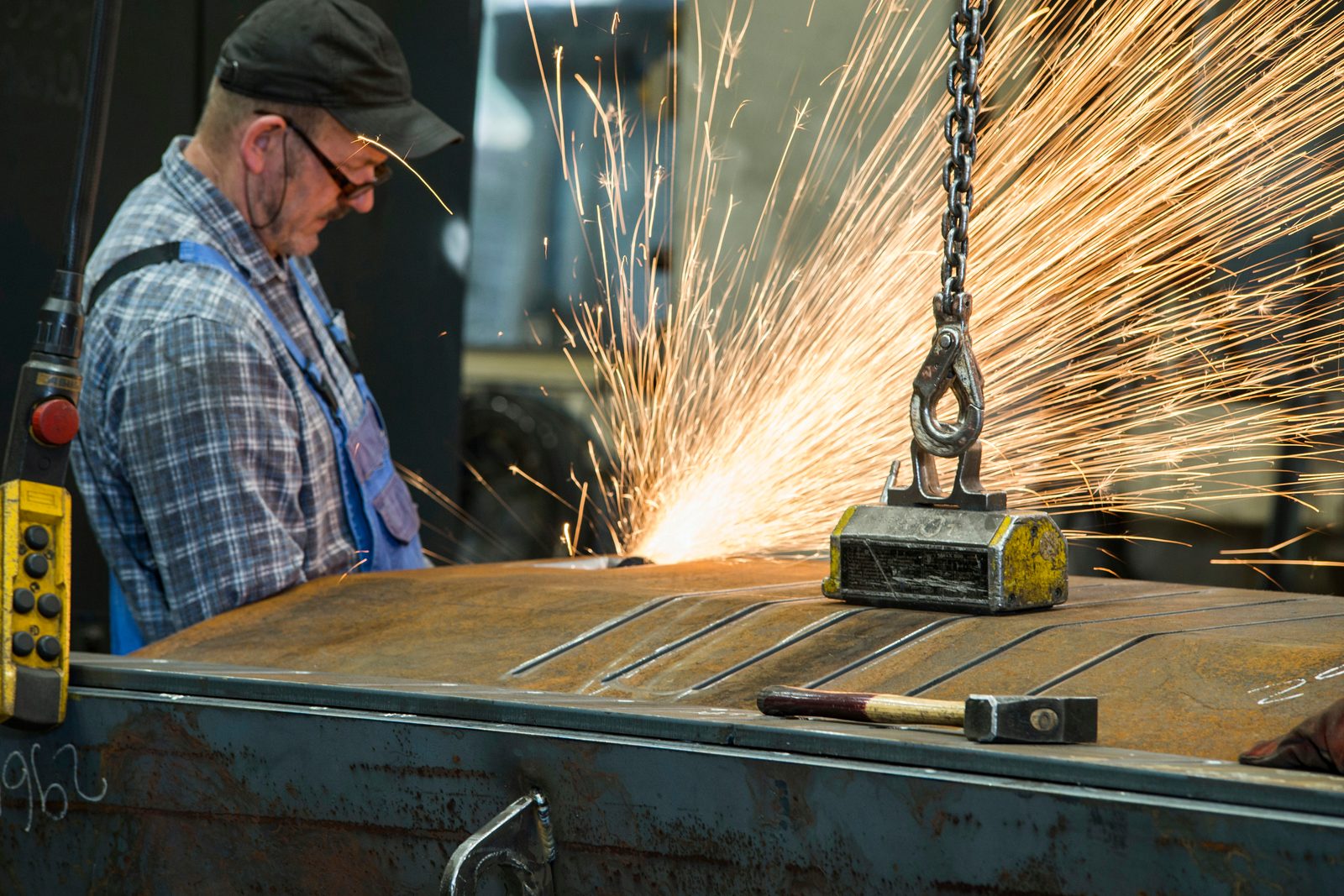 Mecánico industrial en empresa de construcción metálica y empresa de fabricación – Mecánico de mecanizado soldador empleos Lorch Bock