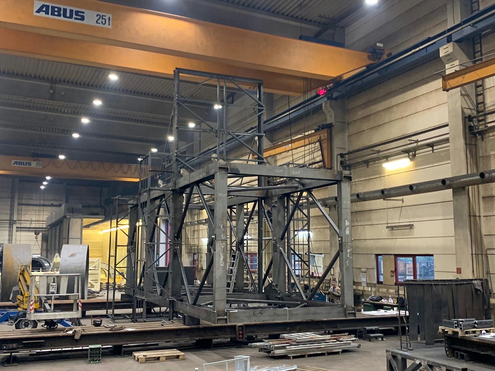 Montaje de conjuntos para construcciones de carga pesada en estructuras de acero – Empresa de soldadura certificada DIN EN 1090 EXC3 Bock Lorch