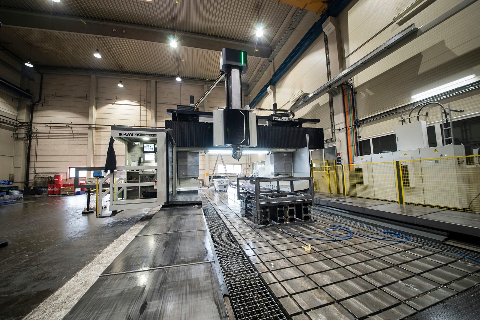 Zayer portálmaró fúróművel speciális gépgyártáshoz és mechanikai megmunkáláshoz a gépparkban – Géppark CNC nagyalkatrész-megmunkálás Bock Lorch