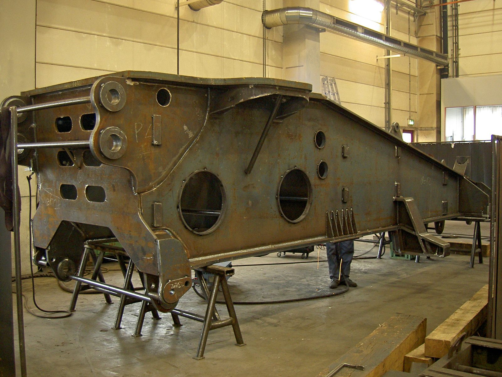 Sveisekonstruksjon i ordreproduksjon – sveiste sammenstillinger DIN EN 1090 leieproduksjon Bock Maschinenbau Lorch