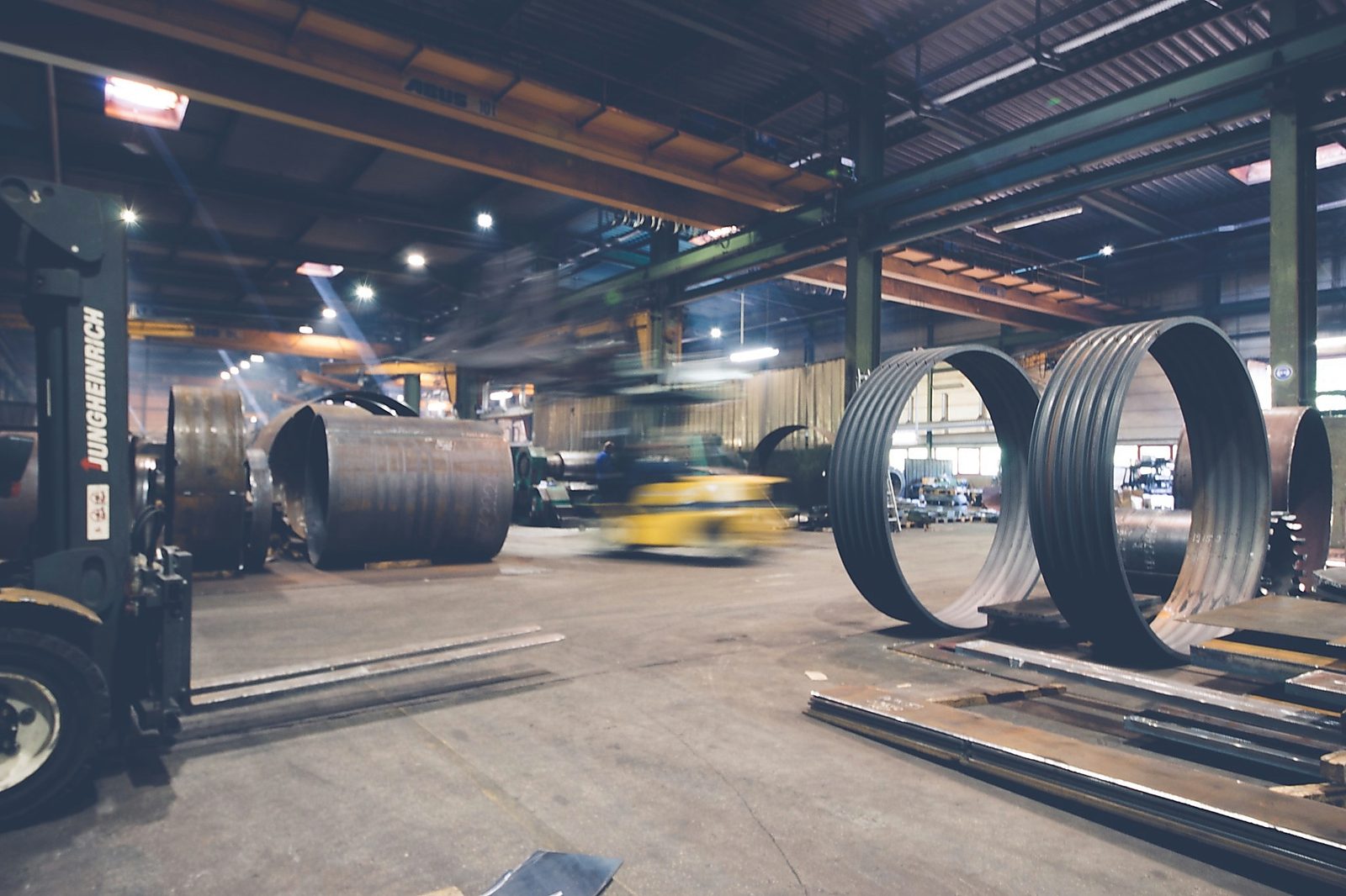 Productiewerkhal voor staalbouw en speciale machinebouw – Bock Maschinenbau GmbH Lorch gecertificeerd lasbedrijf