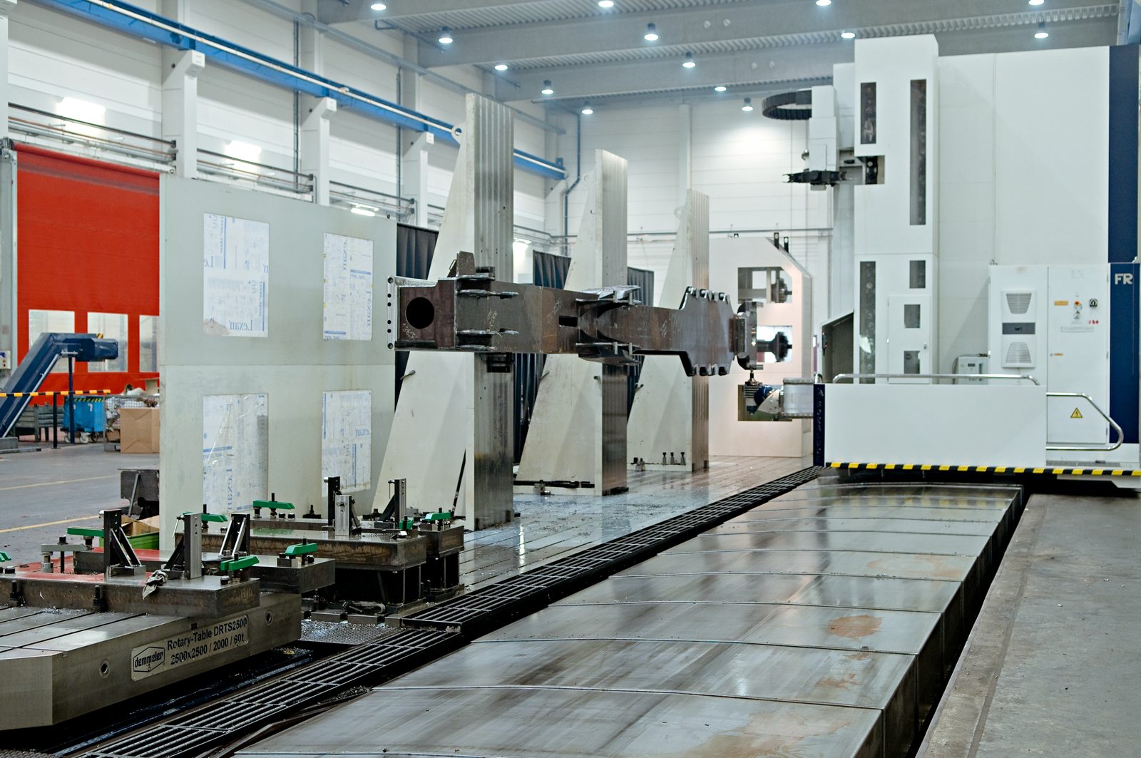Centro de fresagem de coluna móvel Soraluce em fabricação por encomenda – Soraluce – com 20 000 mm, 4 000 mm, 1 600 mm