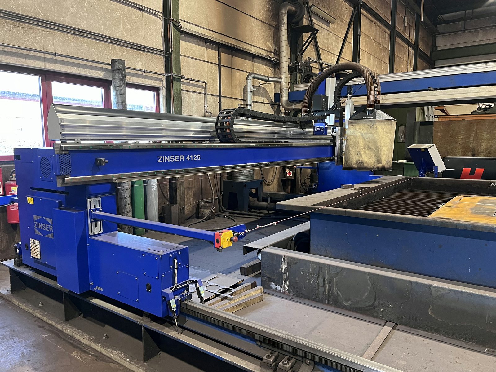 Undervattensplasmaskärning med fasskärning upp till ±40° på 8 000 × 2 500 mm – CNC-plasmaskärning i legotillverkning, Bock