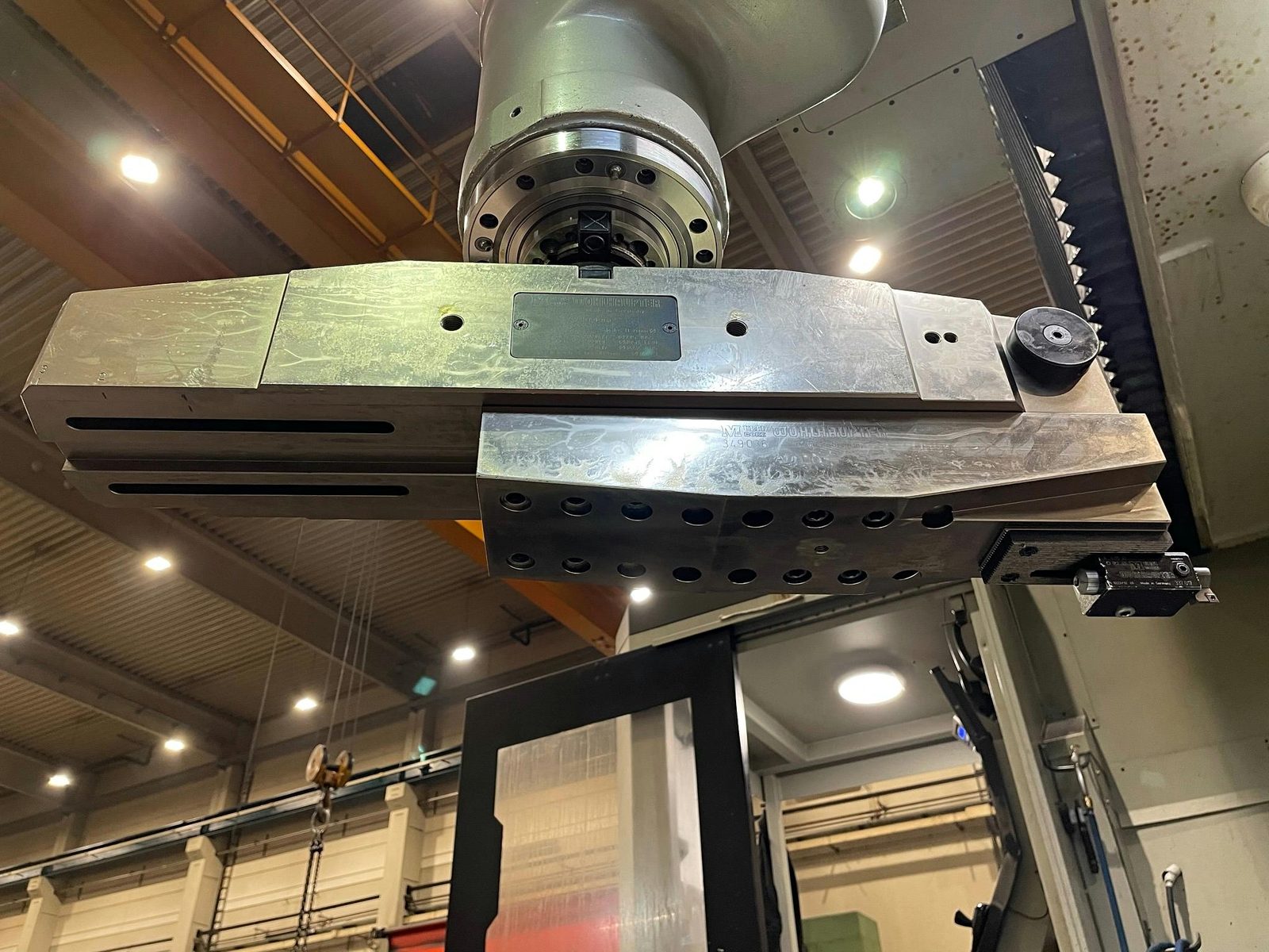 Urborrningsverktyg och specialverktyg för CNC-bearbetning av stora detaljer – Bock Maschinenbau, Lorch
